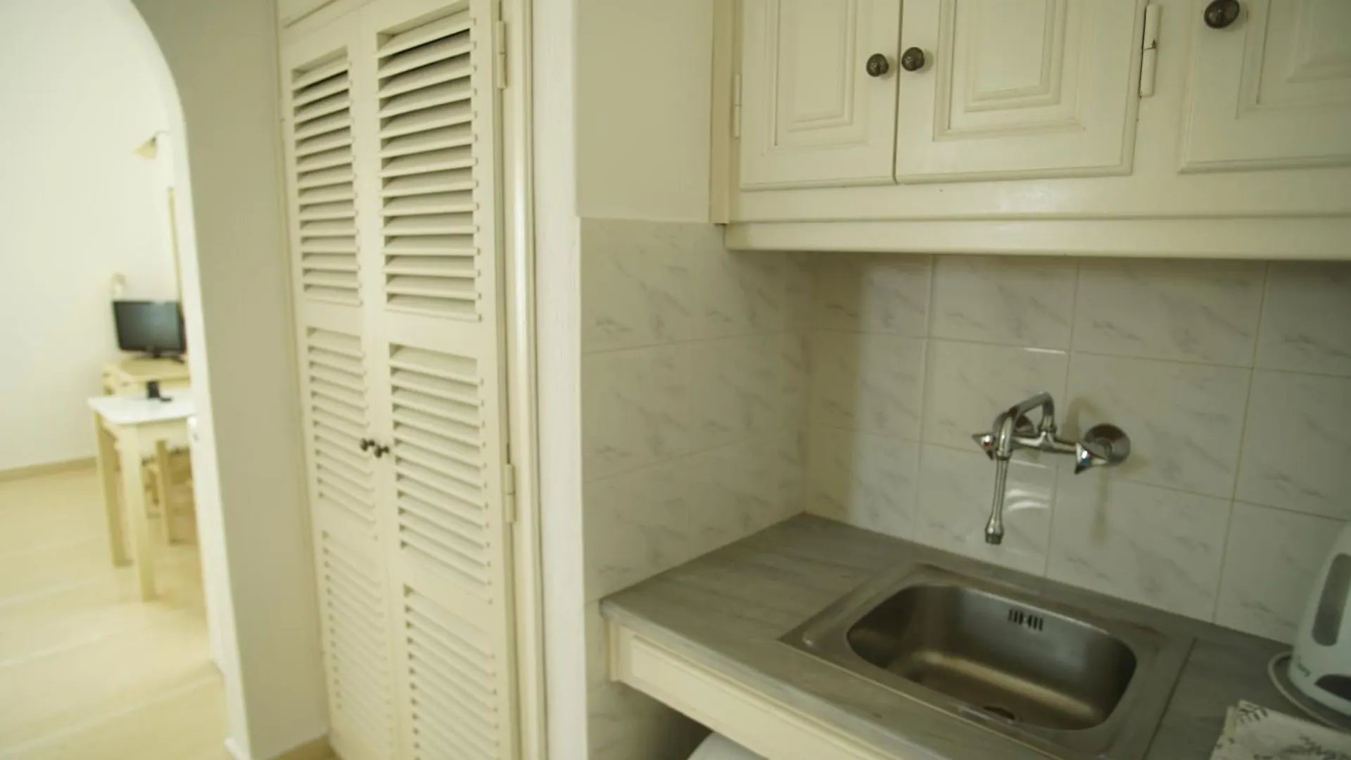 Panthea Residence Agios Ioannis Diakoftis