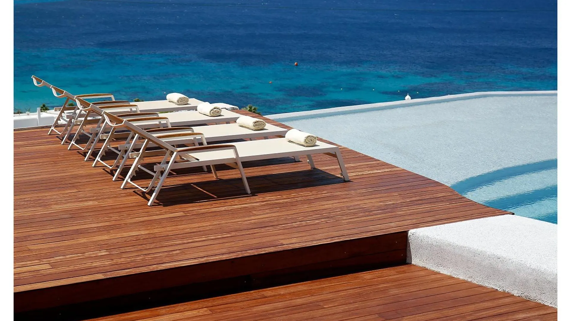 Panthea Residence Agios Ioannis Diakoftis Apartahotel