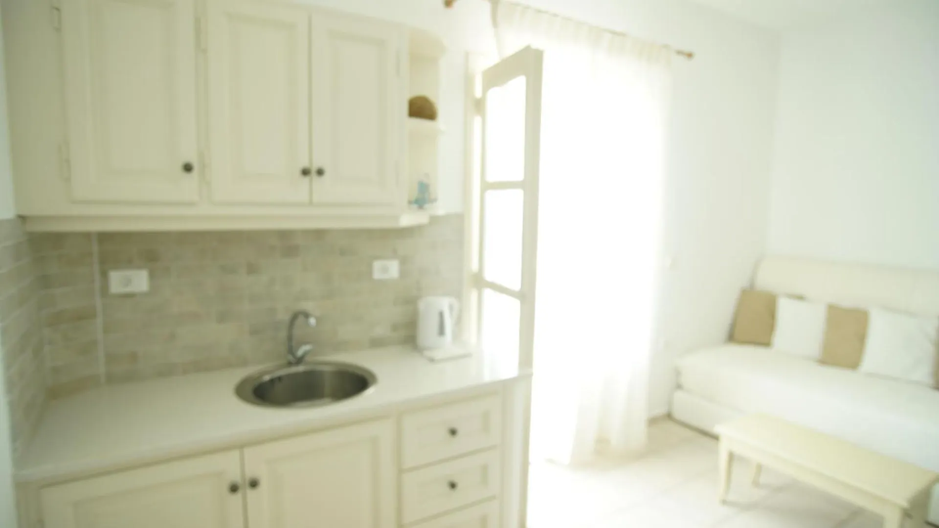 Apartahotel Panthea Residence Agios Ioannis Diakoftis