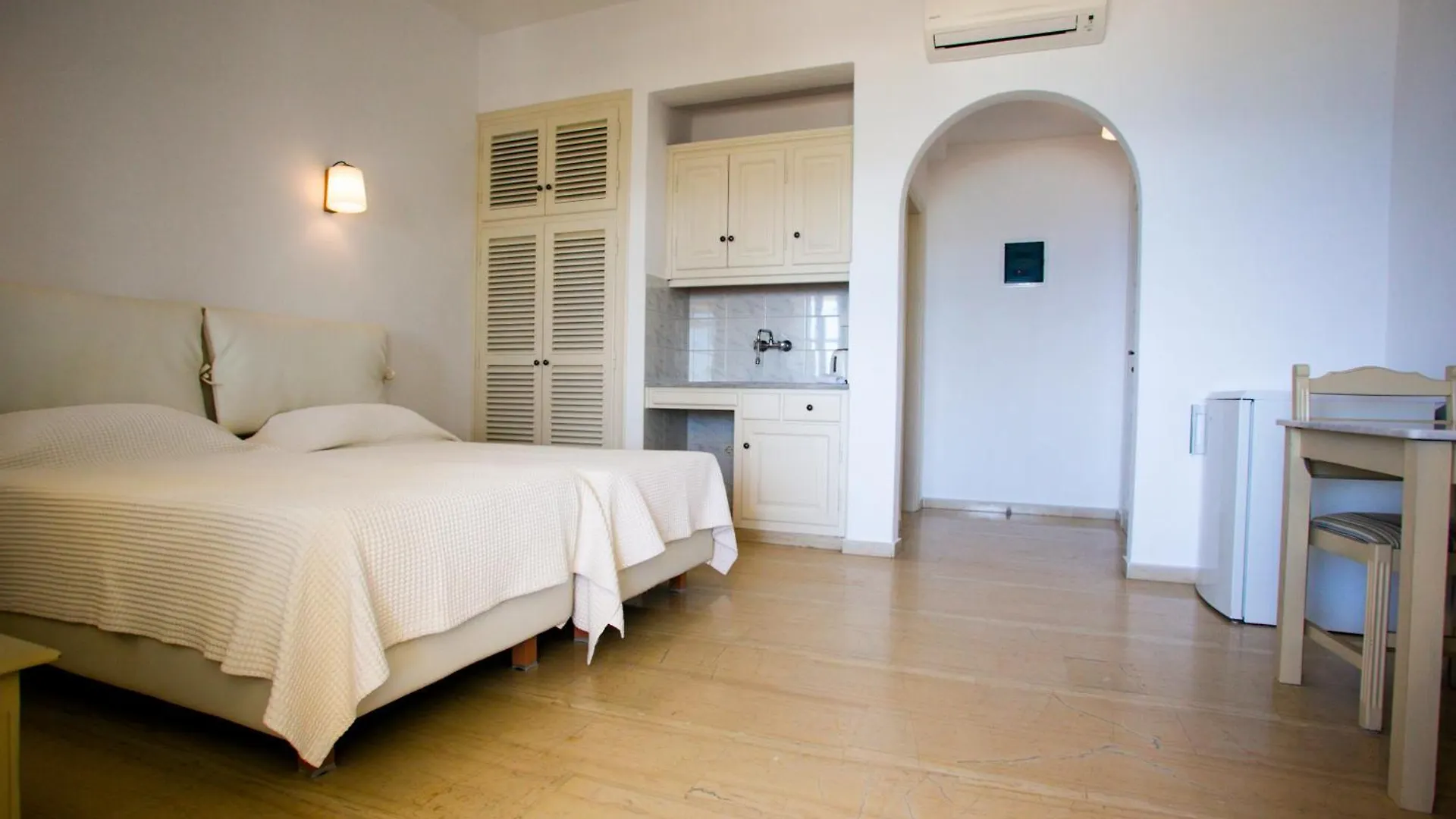** Apartahotel Panthea Residence Agios Ioannis Diakoftis Grecia