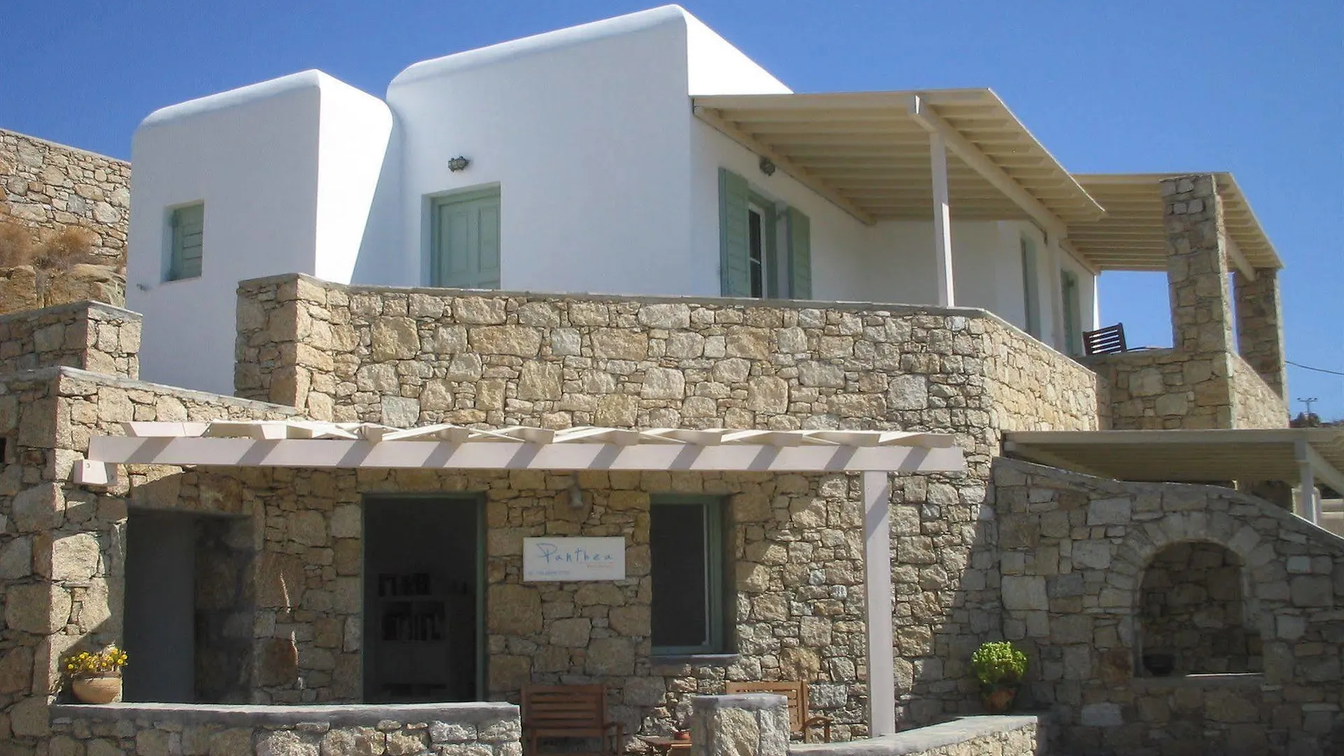 Panthea Residence Agios Ioannis Diakoftis Grecia