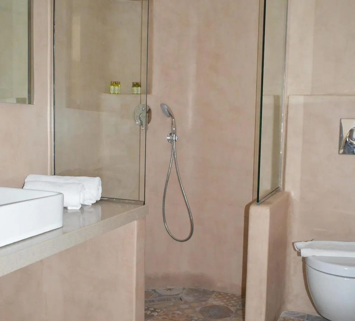 Panthea Residence Agios Ioannis Diakoftis Apartahotel