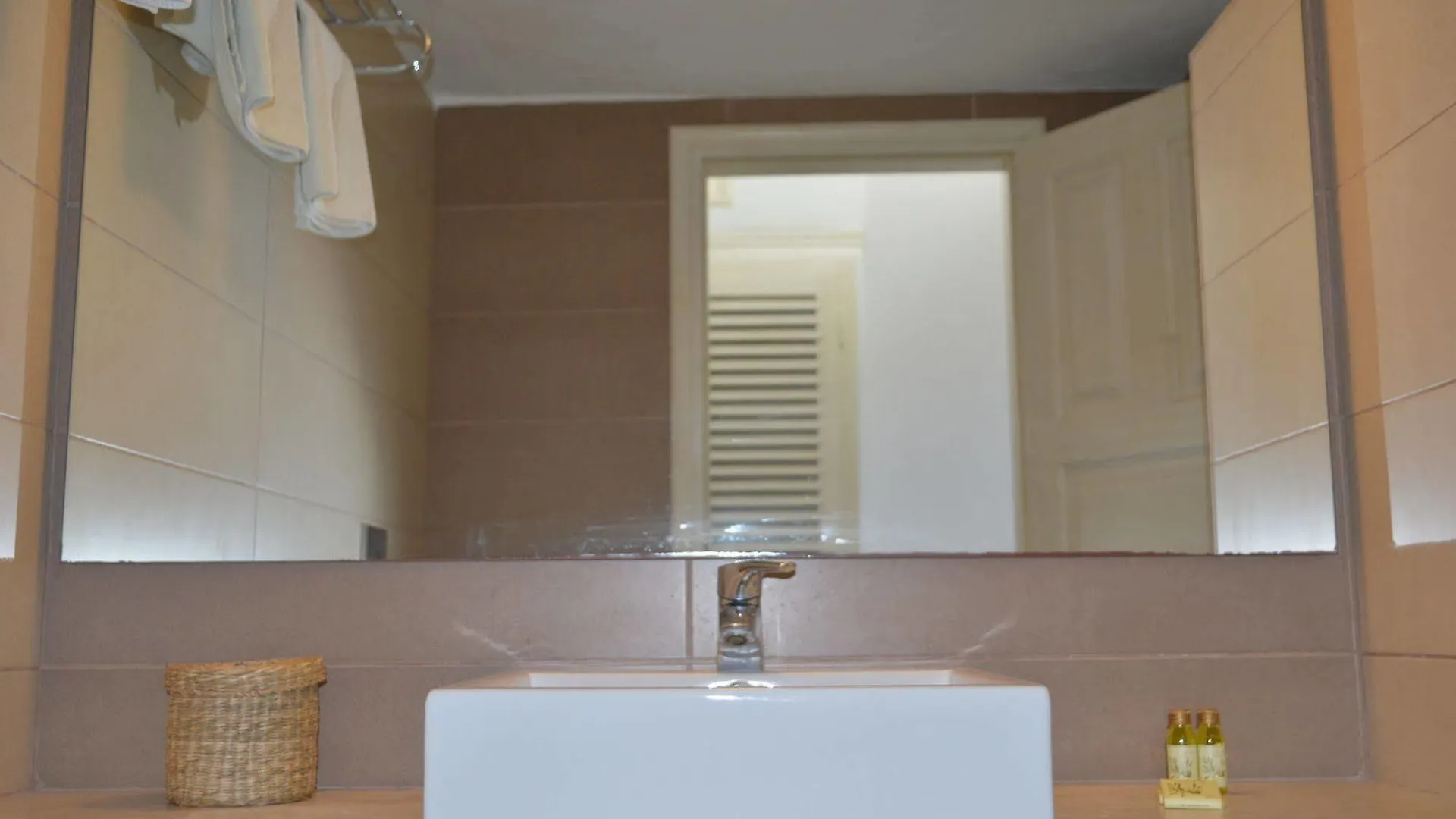 Apartahotel Panthea Residence Agios Ioannis Diakoftis