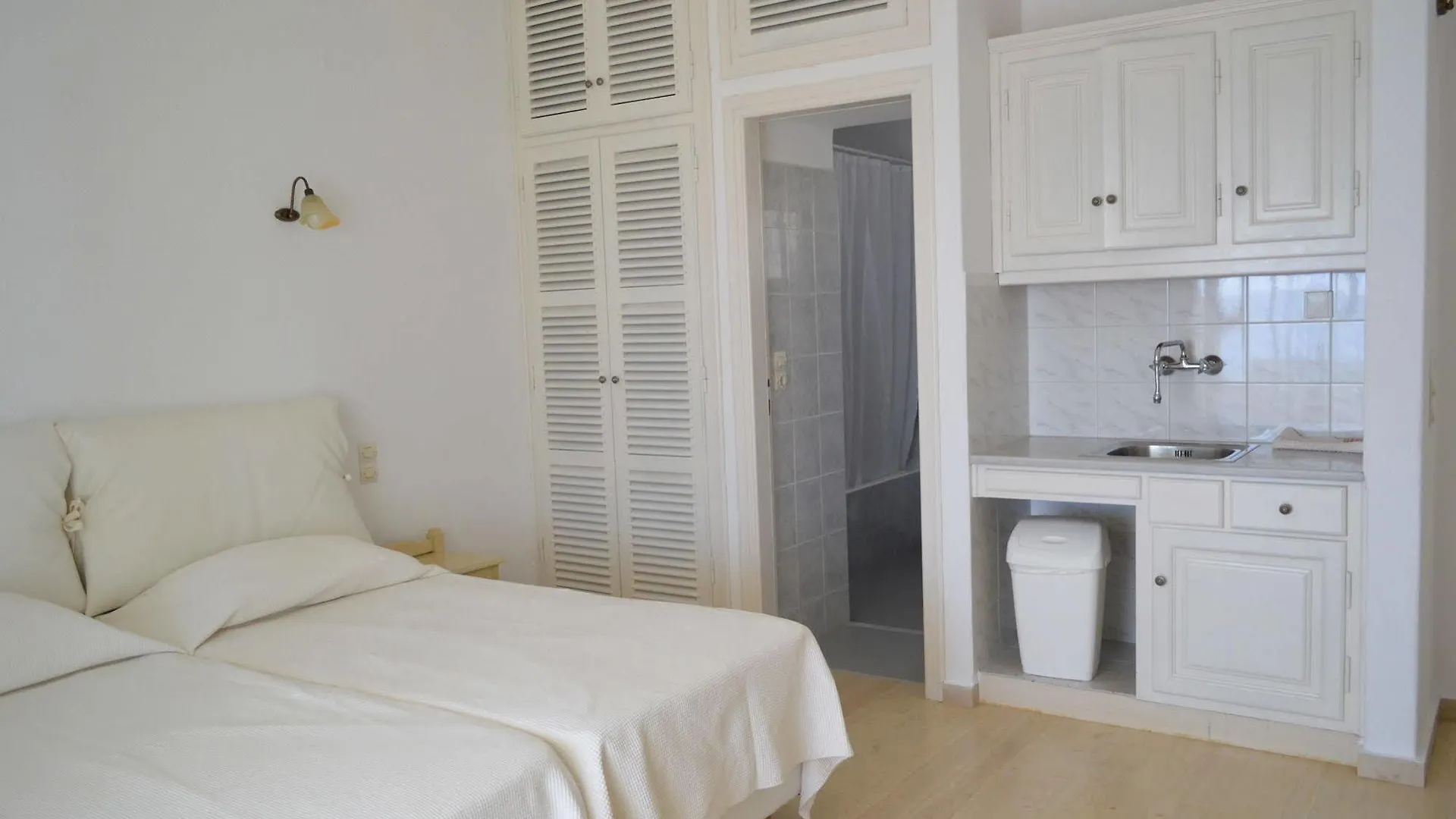 Panthea Residence Agios Ioannis Diakoftis Grecia