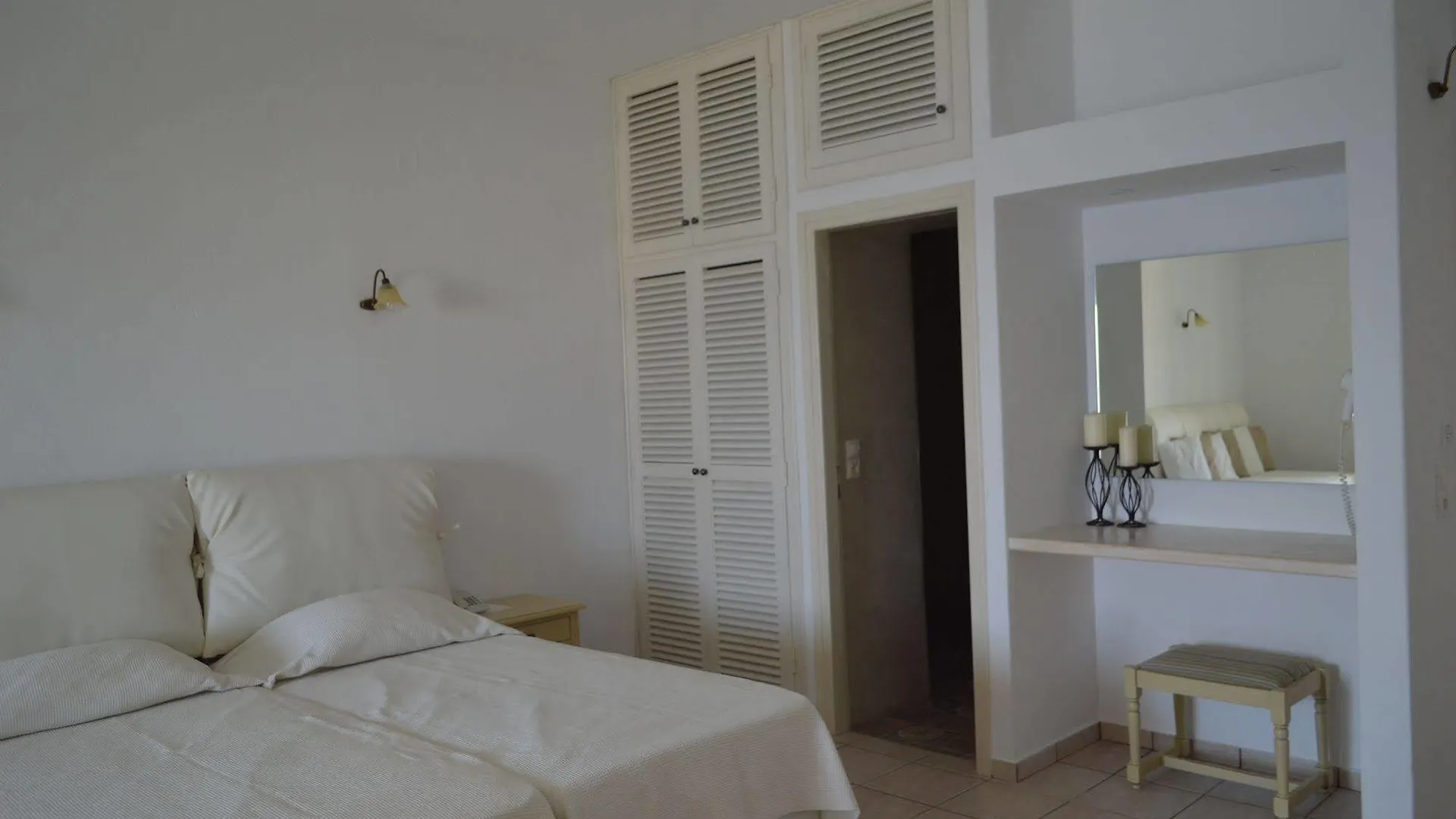 Panthea Residence Agios Ioannis Diakoftis 2*,  Grecia